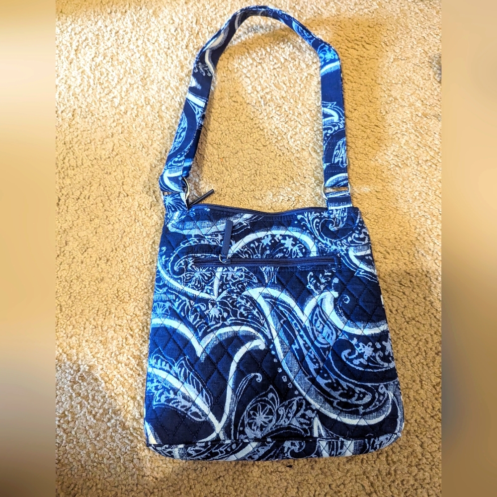 Vera Bradley Crossbody Brand New Blue Floral Paisley Navy